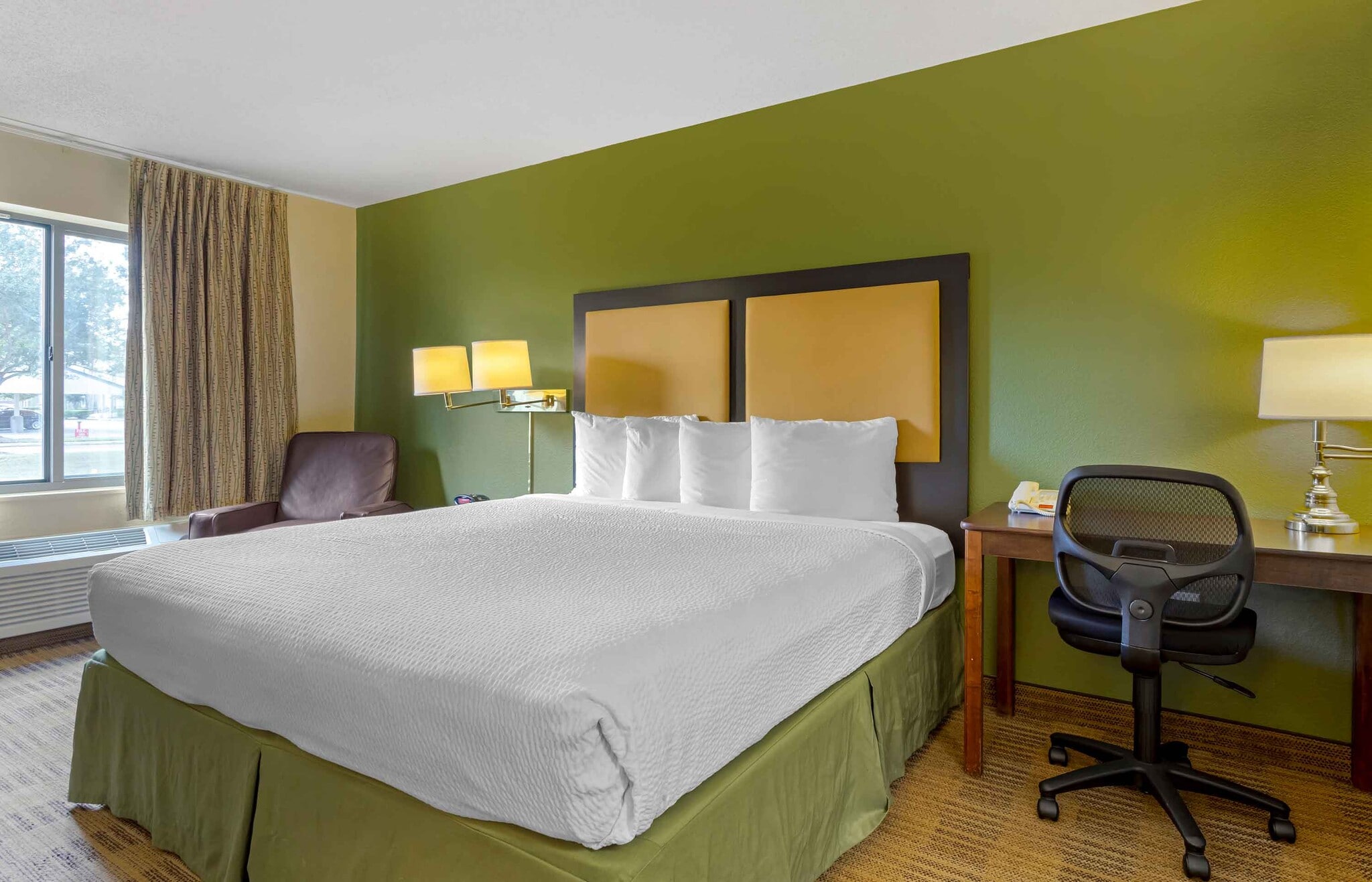 Building Photo - Furnished Studio-Houston - NASA - Johnson Space Center