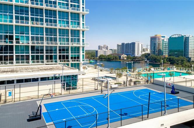 Building Photo - 150 E Robinson St