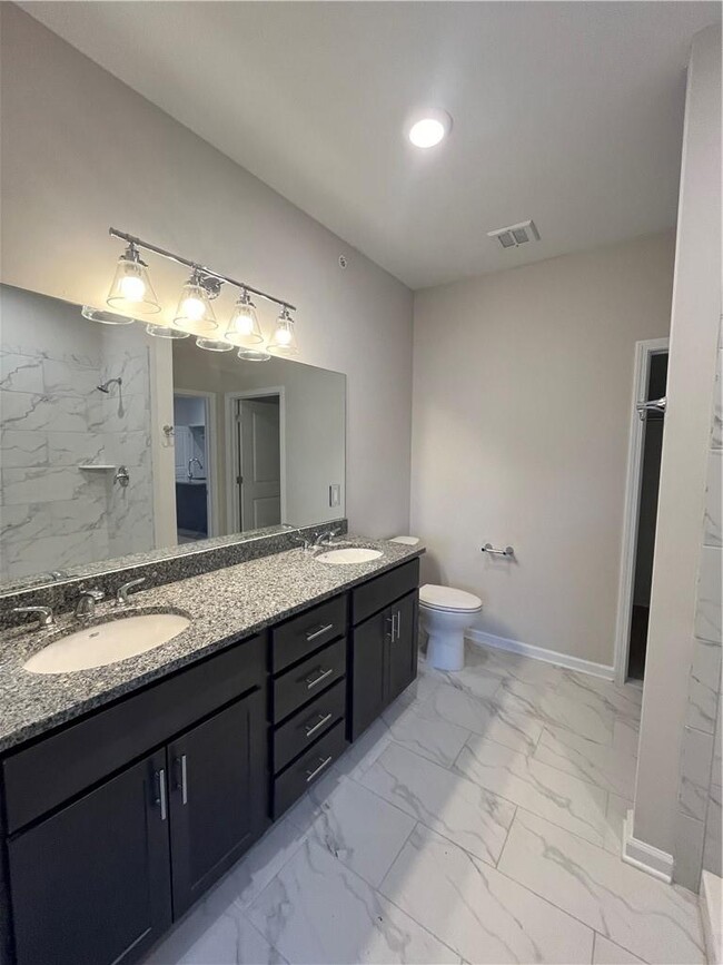 Building Photo - 313 Tower Ridge Cir