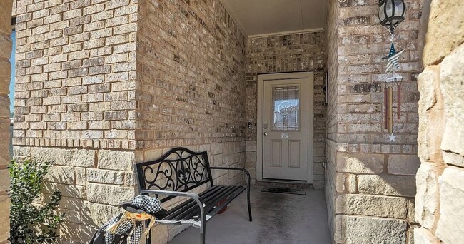 Building Photo - 6227 Lavaca Dr
