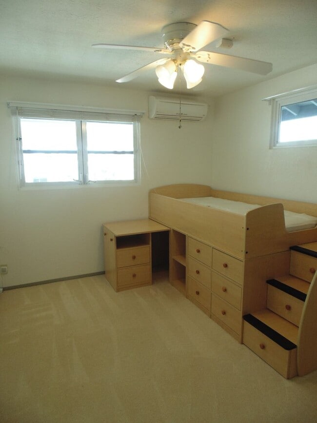 Building Photo - 1761 Maiha Pl