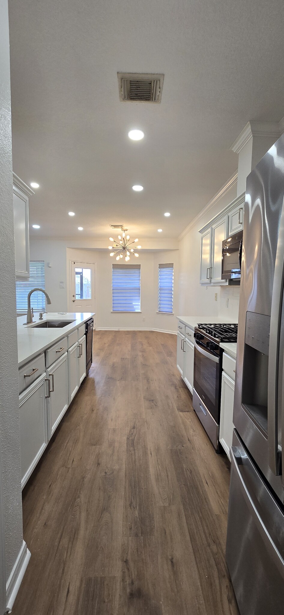 KITCHEN - 25315 Sierra Woods Ln