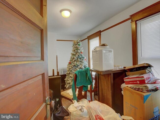 Building Photo - 7960 Mentzer Gap Rd