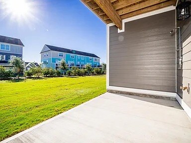 Building Photo - 210 Gray Duck Dr