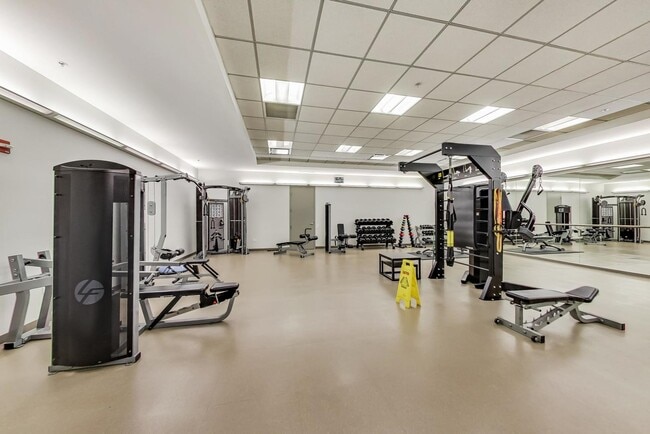 Building Photo - 240 E Illinois St