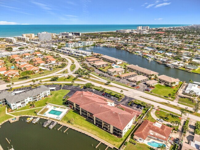 Building Photo - 300 S Banana River Blvd