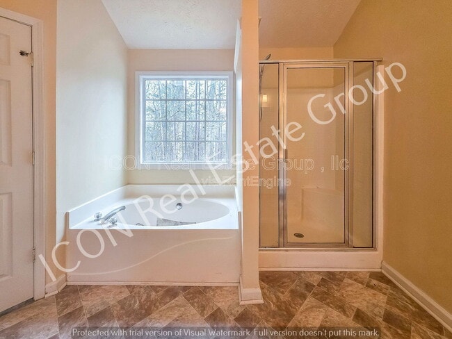 Building Photo - 516 Bruin Ct