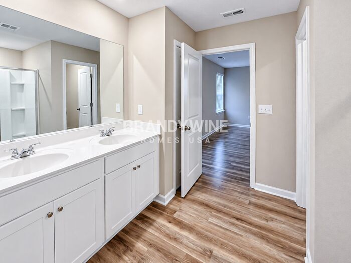 Building Photo - 628 Friesland Dr