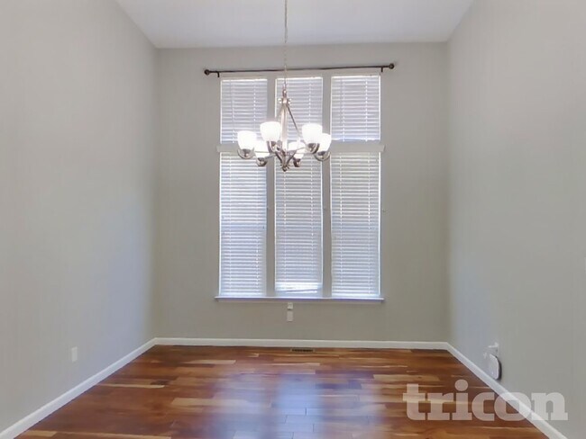 Building Photo - 4331 Clearbrook Ln
