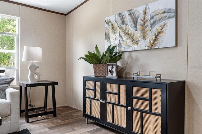 Building Photo - 8150 Cherokee Rd