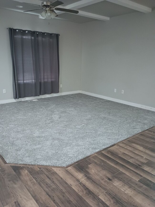 Building Photo - 3 B/ 2 B home in Sunrise Meadows