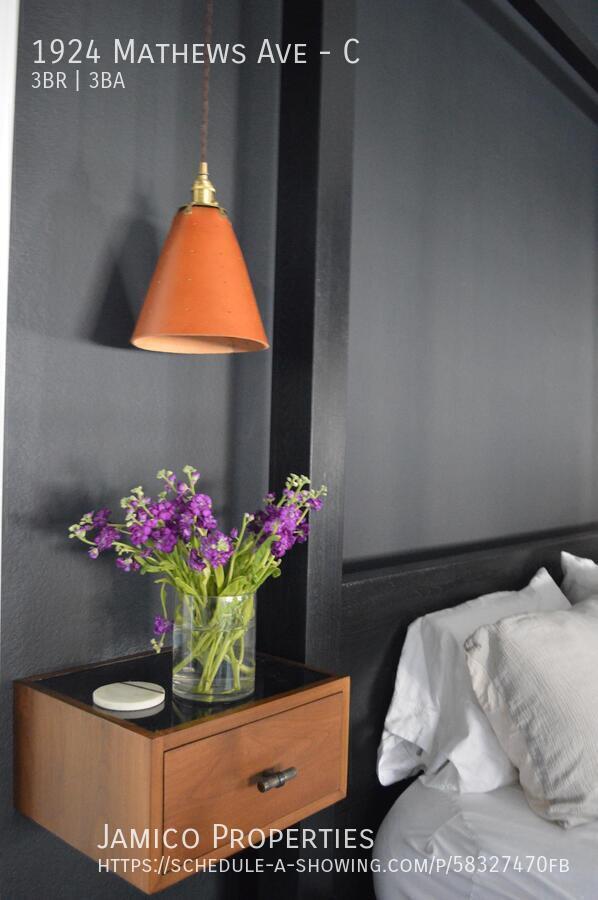 Building Photo - 1924 Mathews Ave