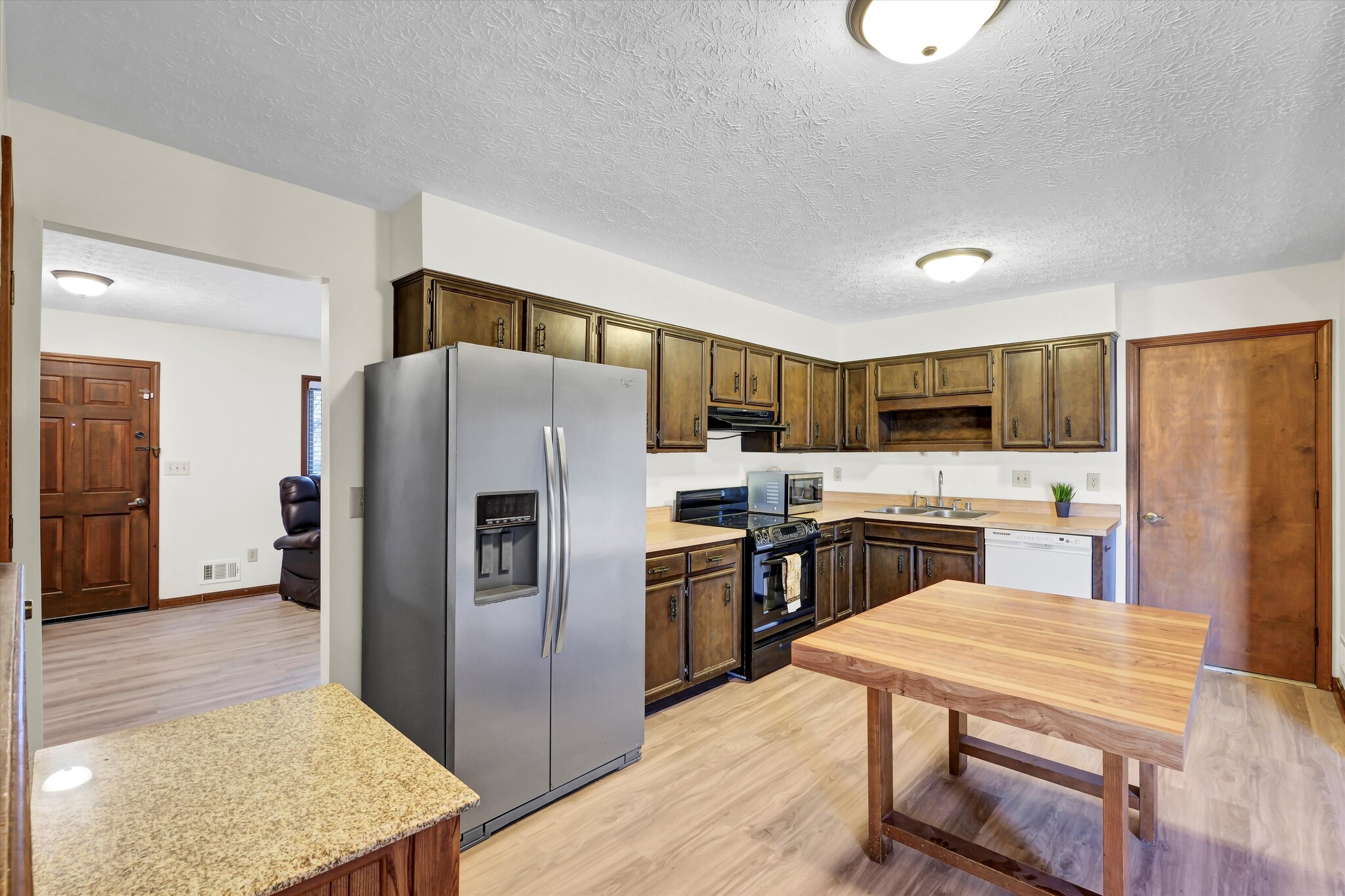 Building Photo - 10312 Going Ct