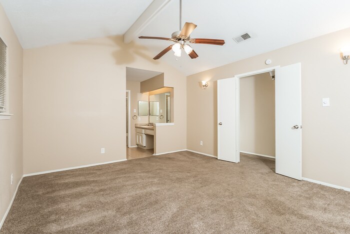 Building Photo - 2811 Mayflower Landing Ct