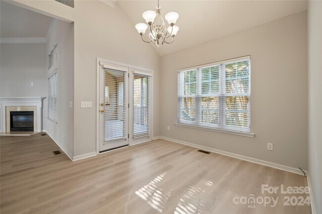 Building Photo - 20309 Northport Dr