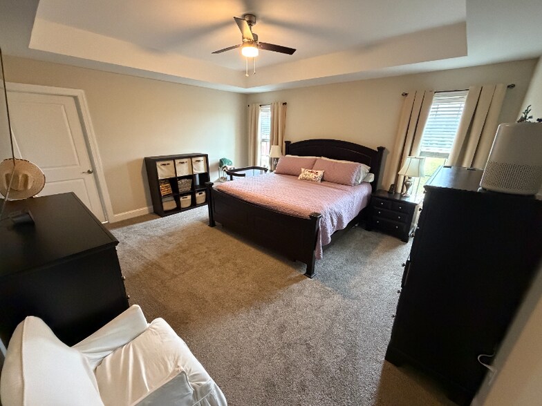 Building Photo - 22928 Deep Creek Dr