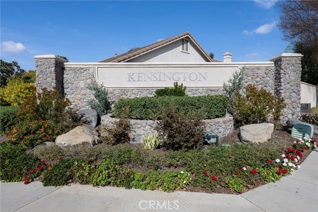 Building Photo - 3537 E Barrington Dr