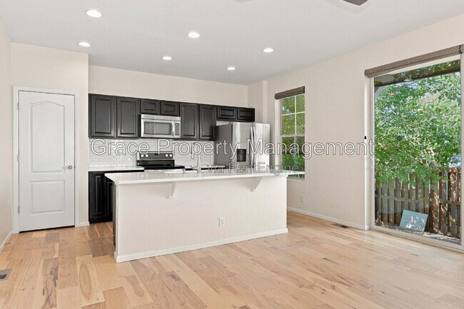 Building Photo - 8562 E 49th Pl