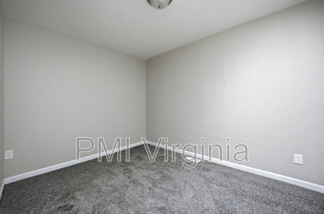 Building Photo - 308 Winchester Dr