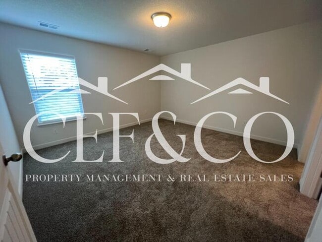 Building Photo - Price Improvement! Stunning New Constructi...