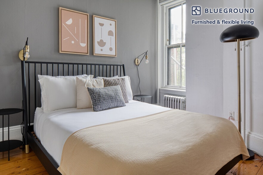 Building Photo - 14 Union Pk St