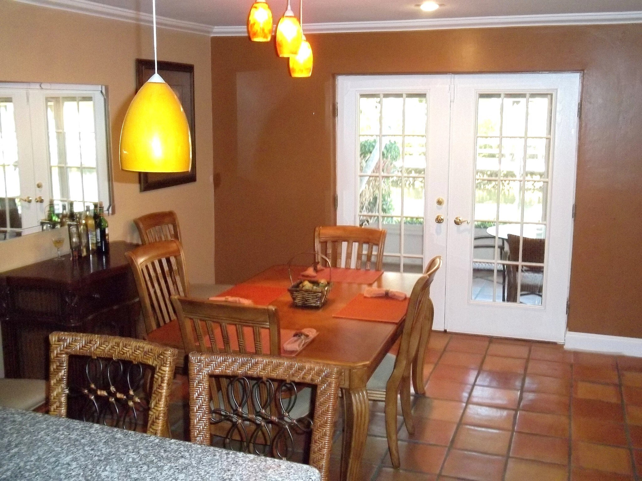 french doors to lanai and grill - 1475 Curlew Ave