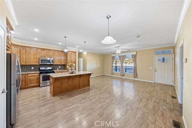 Building Photo - 49780 Windsong Way