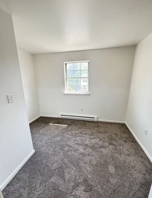 Building Photo - 447 Garland Cir