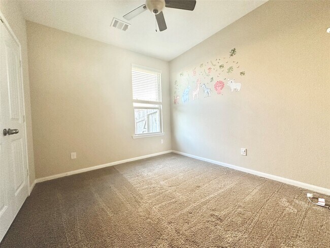 Building Photo - 3877 Enchanted Timbers Ln