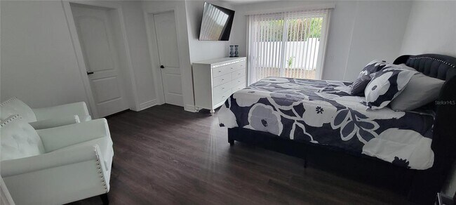 Building Photo - 1619 Linwood Dr