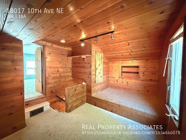 Building Photo - 18017 10th Ave NE
