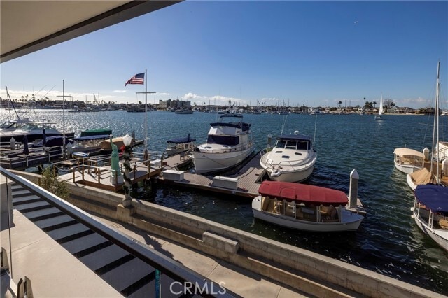 Building Photo - 130 S Bay Front