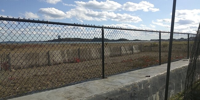 Building Photo - 760 Shirley St