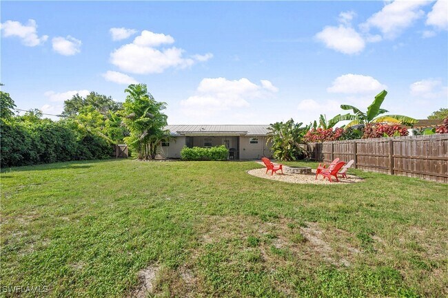 Building Photo - 27610 Roslin Dr