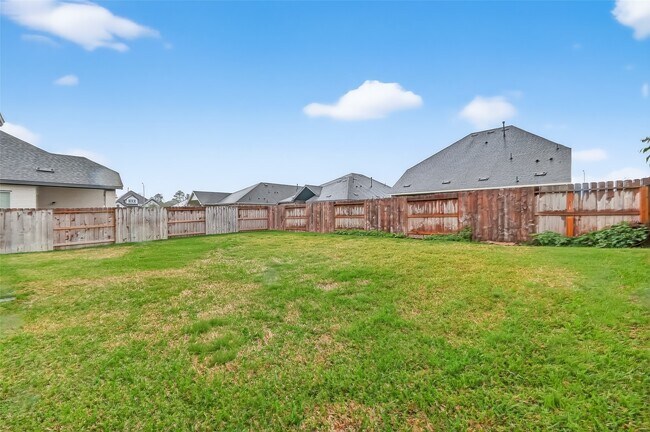 Building Photo - 2210 Cherry Brg Ln