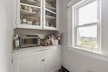 Building Photo - 357 K St