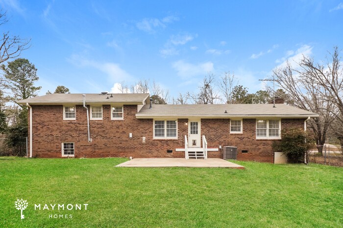 Building Photo - 6513 Osceola Way