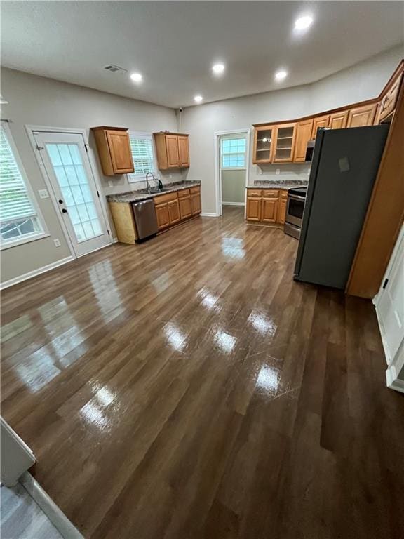 Building Photo - 7305 White Oak Way