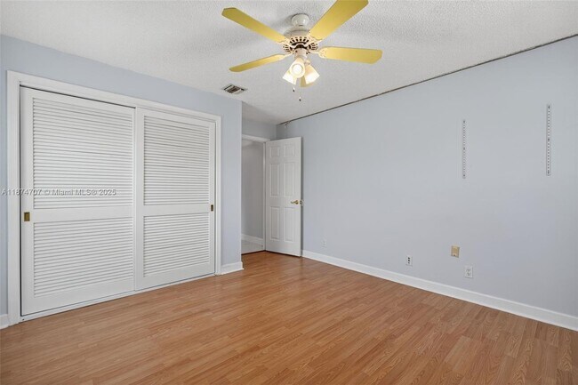 Building Photo - 13582 Columbine Ave