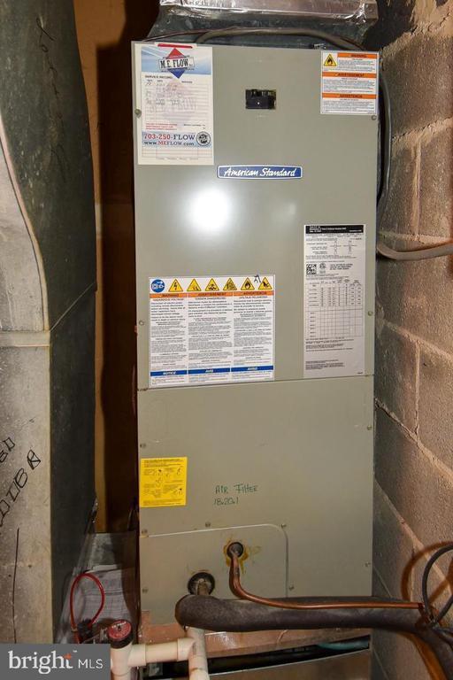 Building Photo - 1809 Westwind Way