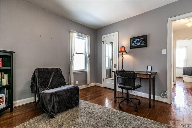 Building Photo - 105 Salem Rd