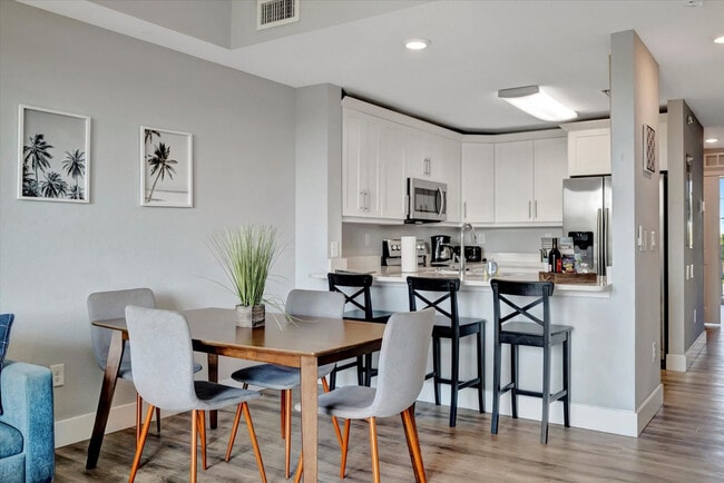 Building Photo - 3270 Mangrove Point Dr