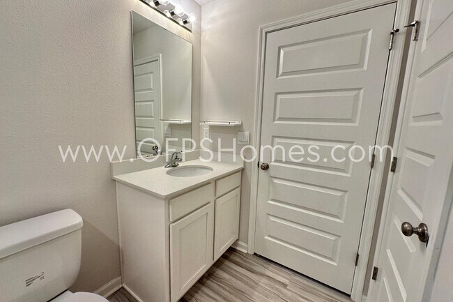 Building Photo - 2640 Saltgrass Wy