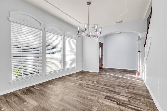 Building Photo - 8507 Forest Arbor Ct