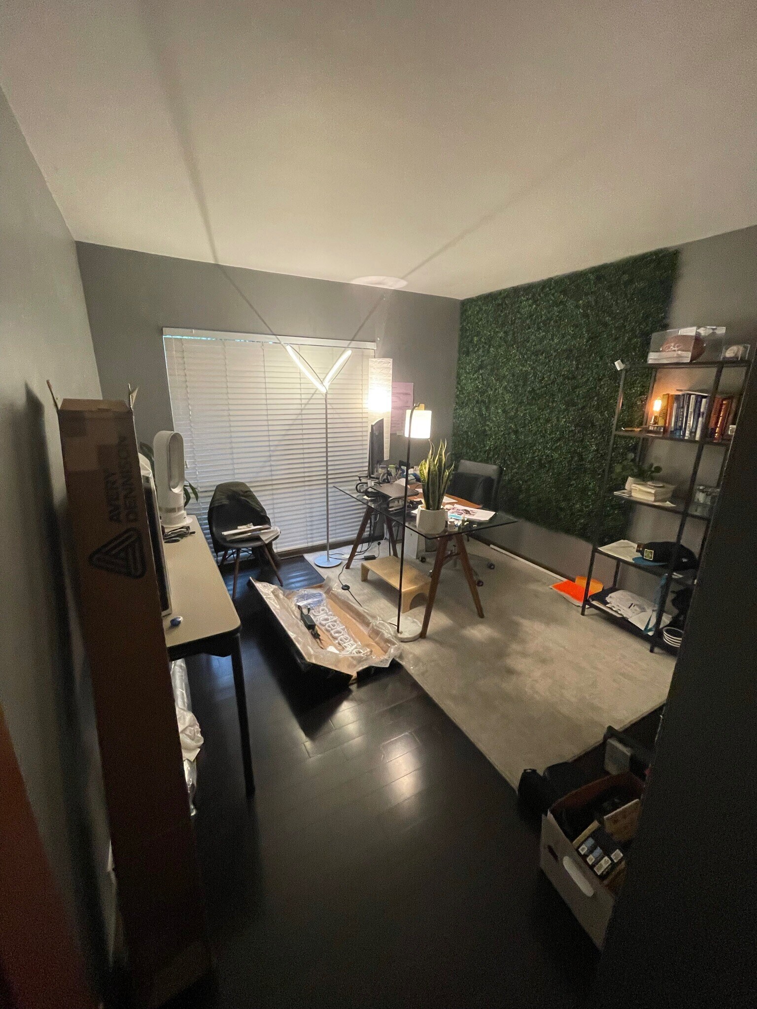 Building Photo - 330 S Barrington Ave