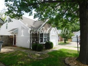 Building Photo - 3 bed 2 bath House on East side!