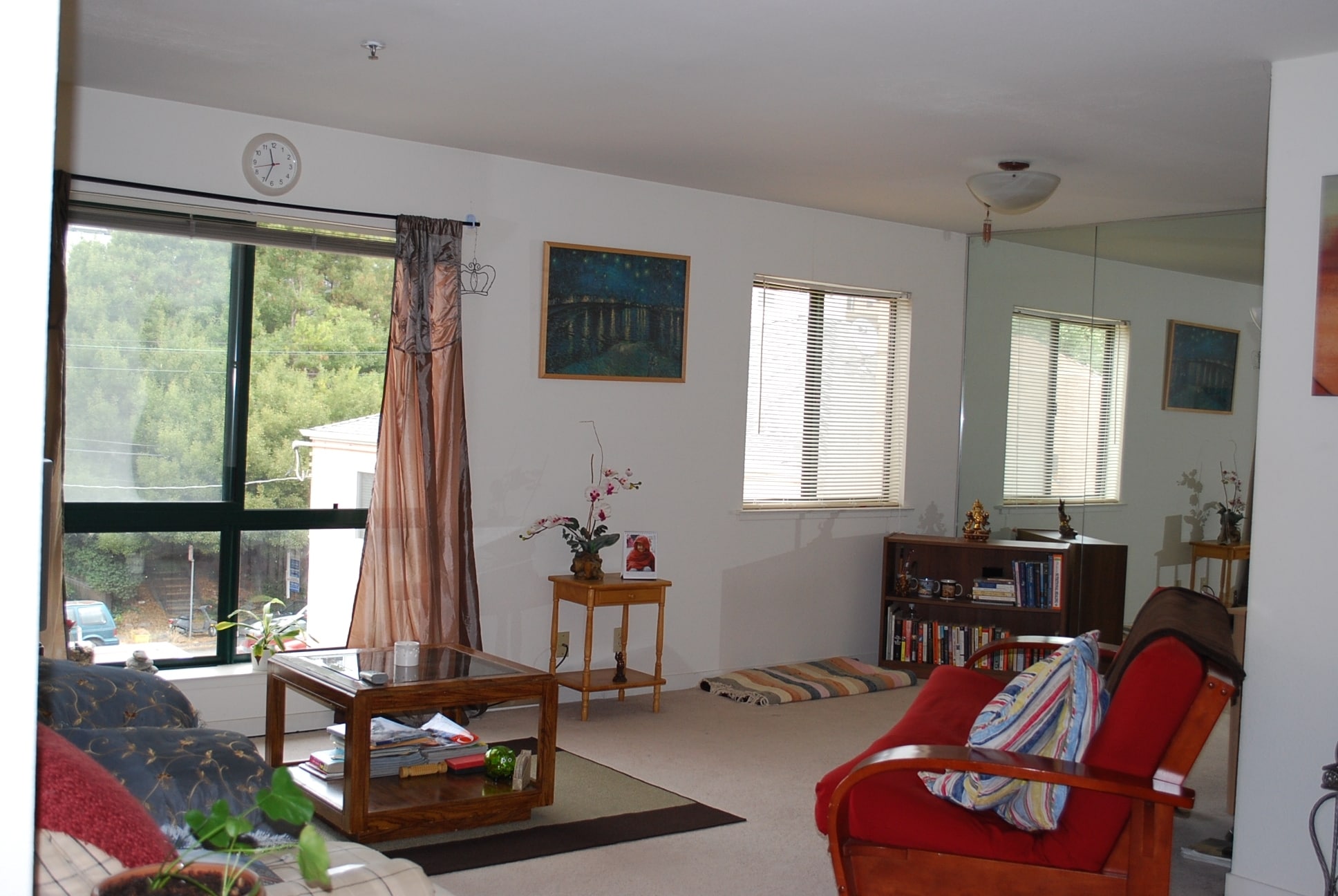 Previous Tenant living room - 260 Perkins Street