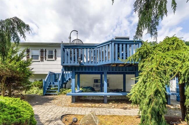 Building Photo - 31 Gleason Dr