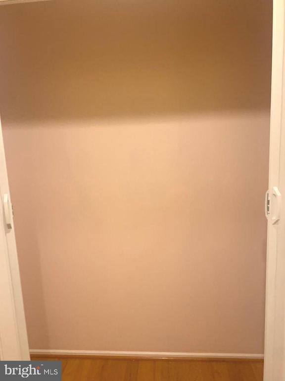 Building Photo - 14624 Monmouth Dr