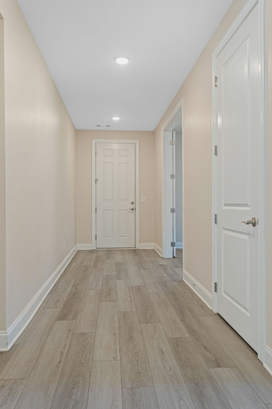 Building Photo - 3038 Fernwood Ln